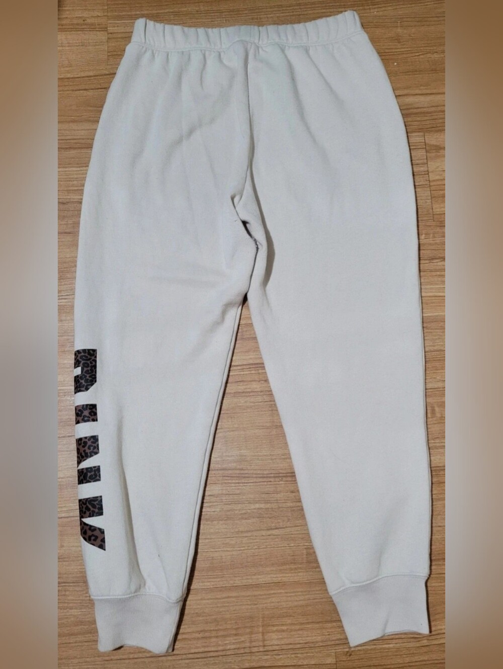 Victoria's Secret PINK Light Beige Leopard Print Joggers Size M